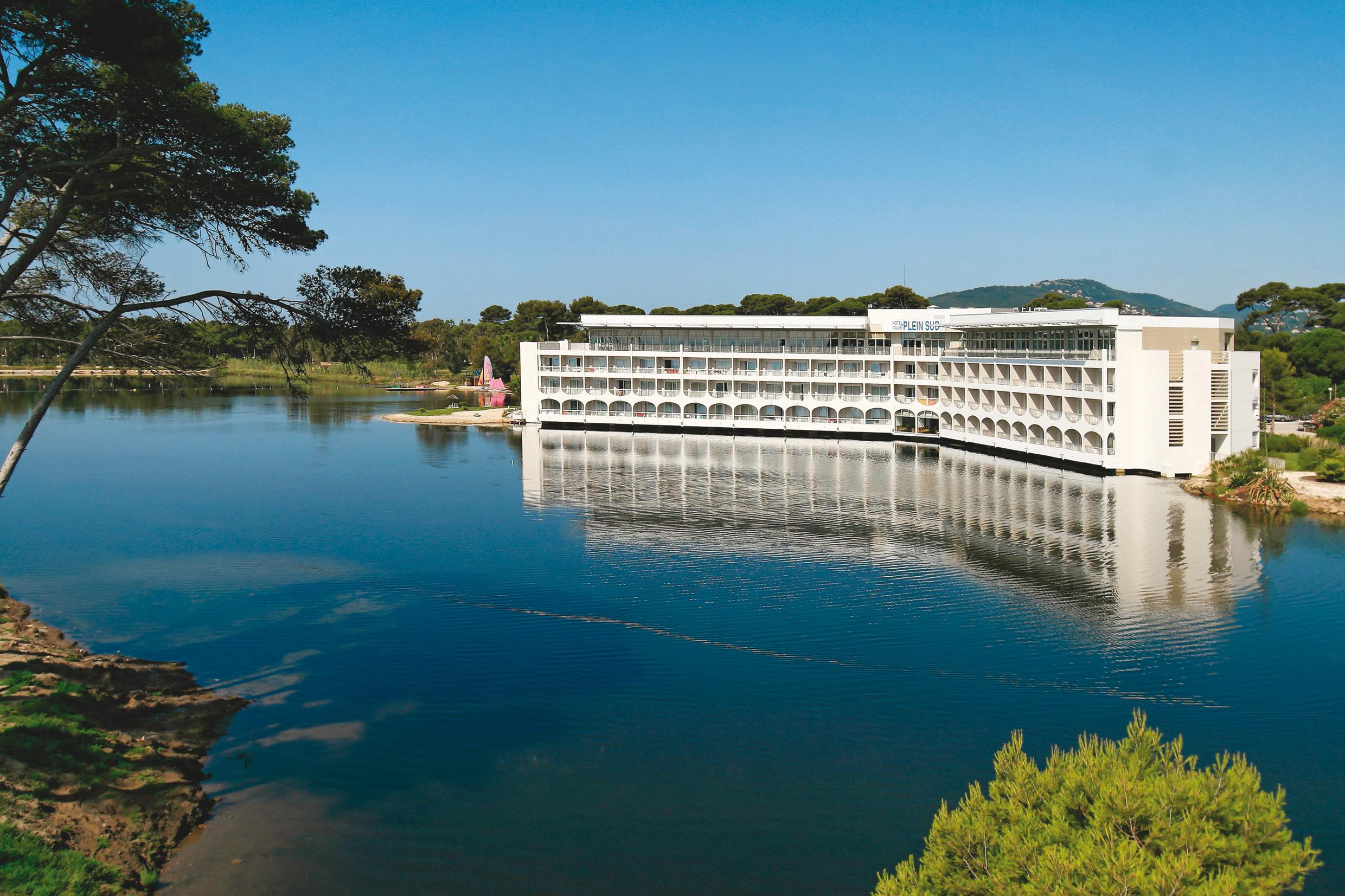 Hotel Club Le Plein Sud Vacances Bleues Hyères Exterior foto